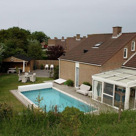 Villa With Spacious Garden Near Heeten エクステリア 写真