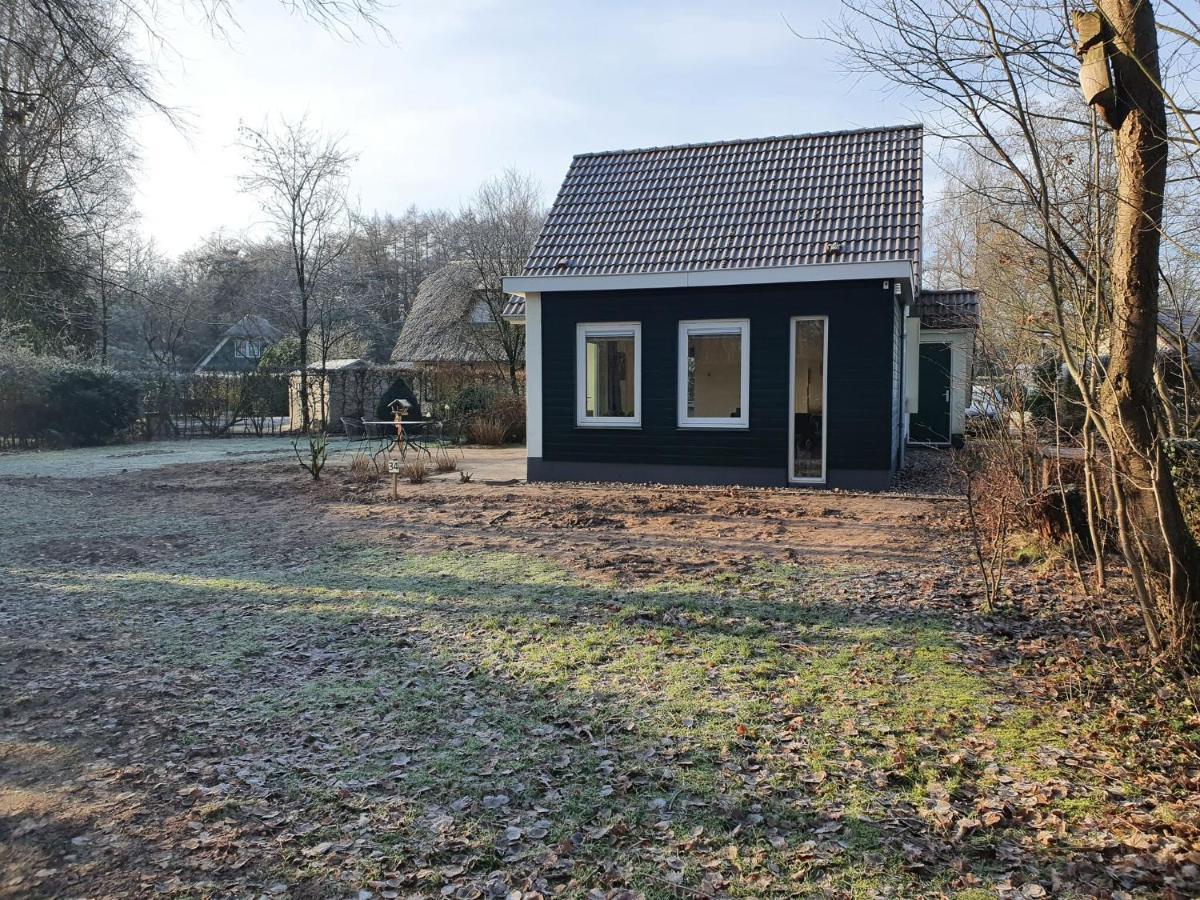 Villa With Spacious Garden Near Heeten エクステリア 写真